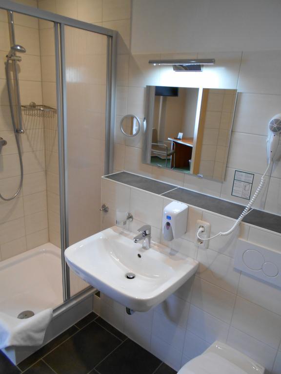 Siu Hotel Μαγδεβούργο Δωμάτιο φωτογραφία