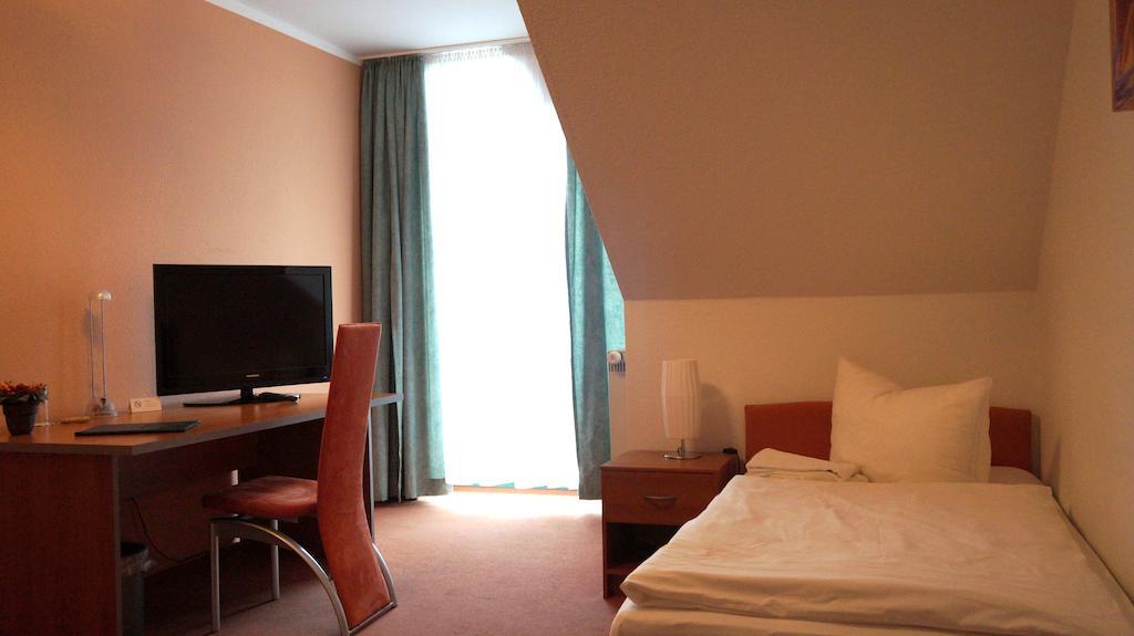 Siu Hotel Μαγδεβούργο Δωμάτιο φωτογραφία